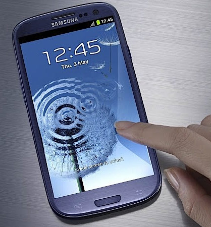 Смартфон Samsung GALAXY S III представлен официально