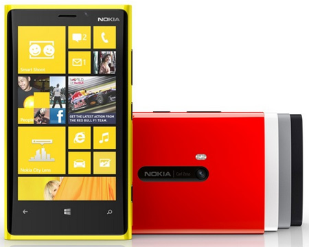 Nokia Lumia 920 оценен в России в $800