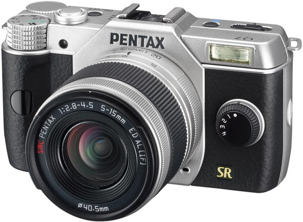 Представлена беззеркальная камера Pentax Q7