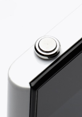 Устройство Xiaomi MiKey имеет вид аудиоштекера (плага), на конце которого расположена программируемая кнопка
