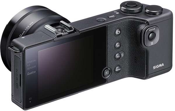 Характерной чертой камер Sigma dp Quattro является корпус продолговатой формы