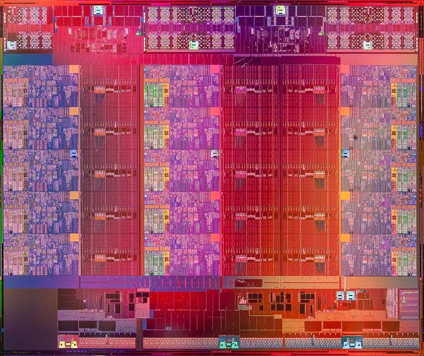 Процессоры Intel Xeon E7 v2 выпускаются по 22-нанометровой технологии