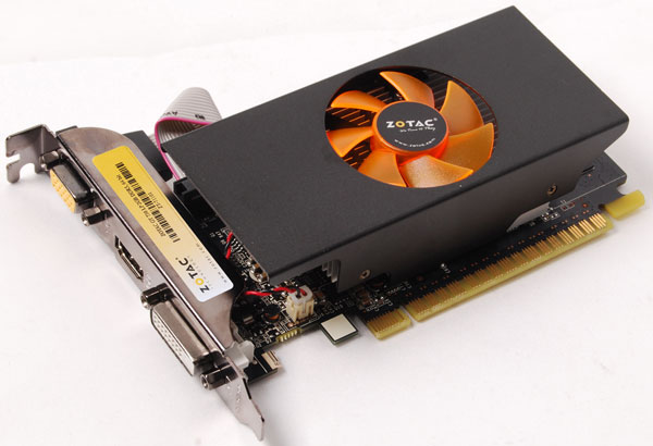 Конфигурация GPU Zotac GeForce GT 730 включает 384 потоковых процессора