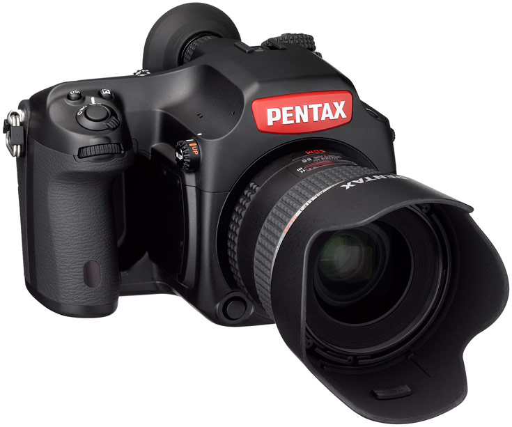 В розничную торговлю камера Pentax 645Z IR поступать не будет