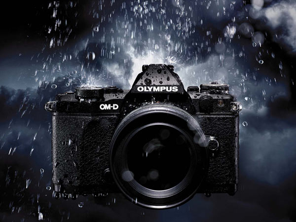 Камера Olympus OM-D E-M5 Mark II оснащена новой пятиосевой системой стабилизации изображения