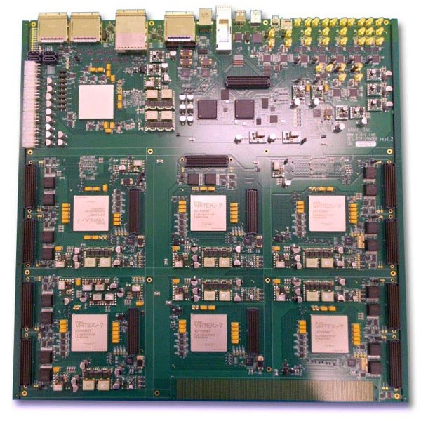 Aldec HES-7 — система для создания прототипов микросхем с использованием FPGA Xilinx Virtex-7, предоставляющая разработчику до 288 млн вентилей ASIC
