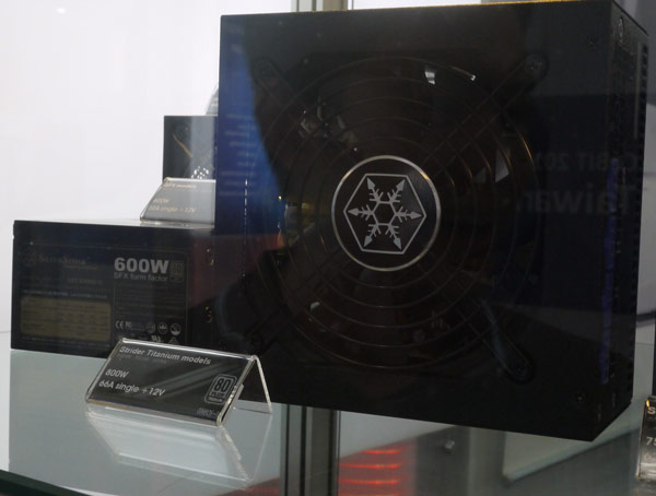 В экспозицию SilverStone на CeBIT 2015 вошли блоки питания серии Strider мощностью до 1200 Вт