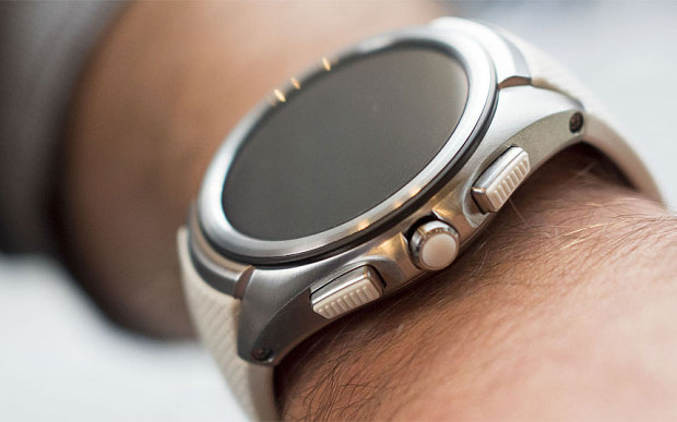 LG прекратила продажи часов LG Watch Urbane 2nd Edition из-за некачественного компонента
