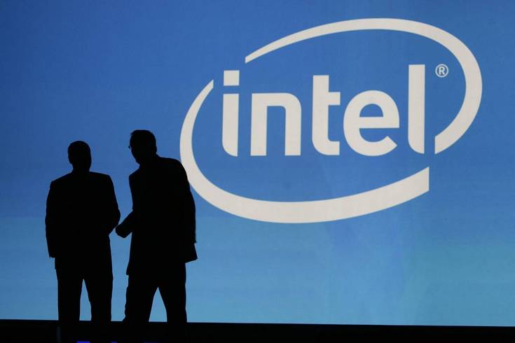 Intel начнёт сама производить микросхемы памяти