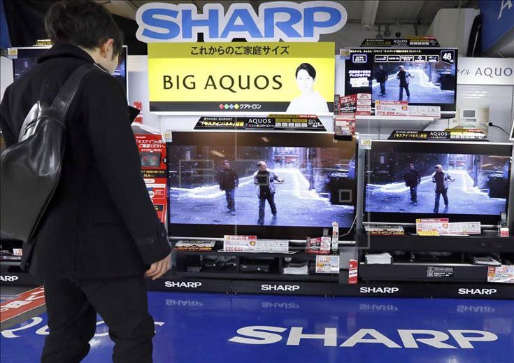 Foxconn хочет купить часть Sharp за деньги Apple