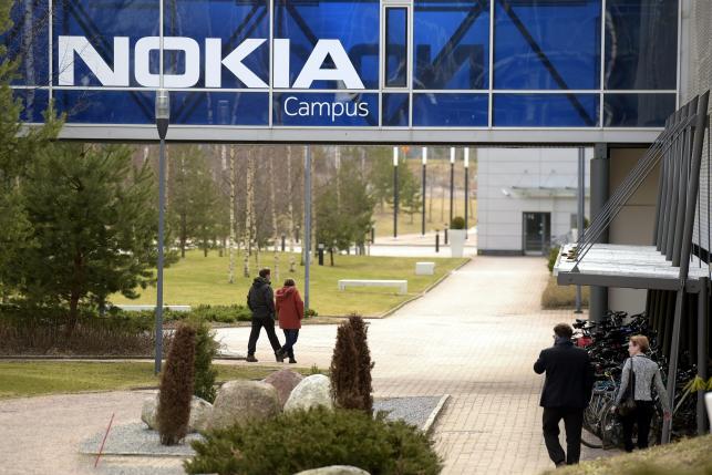 Nokia уволит 1300 человек