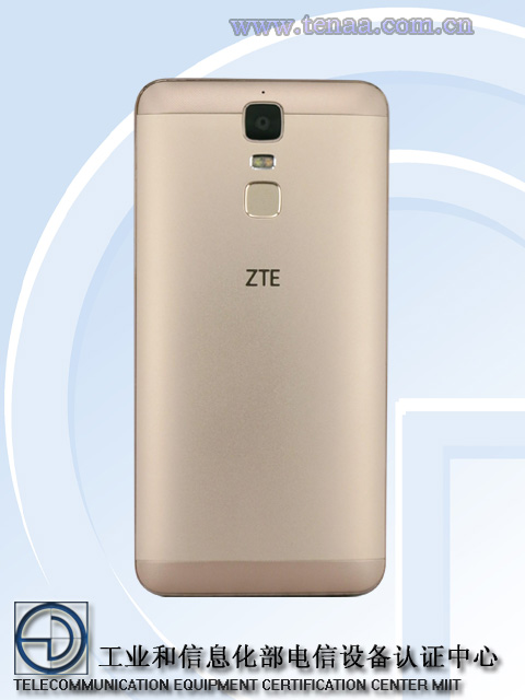 Смартфон ZTE BV0730 оснащен аккумулятором емкостью 4900 мА•ч