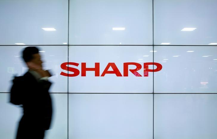 Sharp и Japan Display хотят догнать южнокорейских производителей