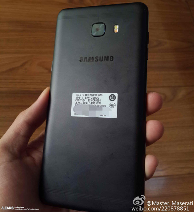 Опубликовано новое фото черного варианта смартфона Samsung Galaxy C9 Pro