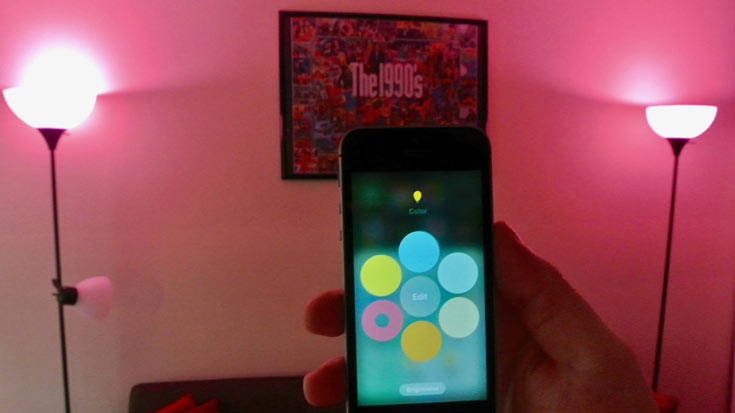 Лампочка Sylvania Smart Multicolor A19 поддерживает платформу Apple HomeKit