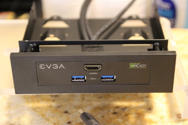 Видеокарта EVGA GeForce GTX 980 Ti VR Edition располагает внутренним портом HDMI 
