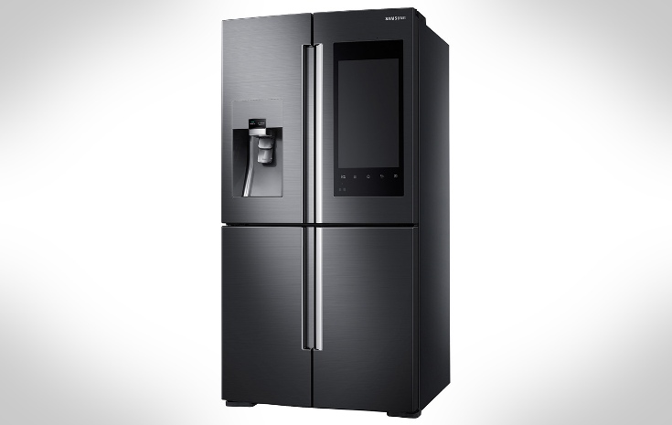 Холодильник Samsung Family Hub позволяет удалённо увидеть продукты внутри