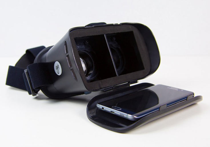 Продажи Goji Universal VR Headset начинаются 16 июля, а стоит устройство около 48 евро