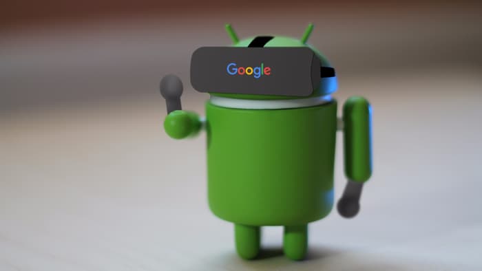По слухам, Google отказалась от создания гарнитуры виртуальной реальности, не требующей ПК или смартфона