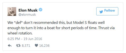 Элон Маск утверждает, что электромобиль Tesla Model S может плавать 