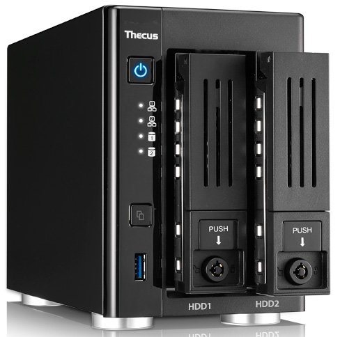Thecus N2810PRO оснащен портами USB 3.0, S/PDIF, HDMI и DisplayPort