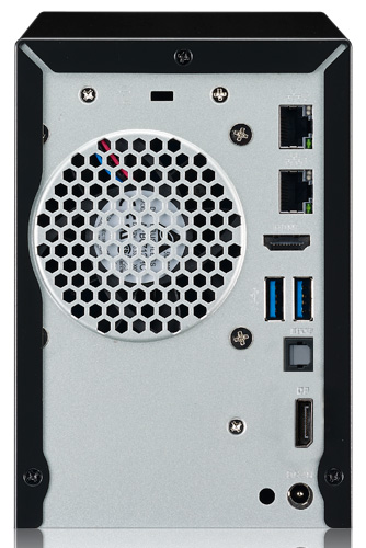 Thecus N2810PRO оснащен портами USB 3.0, S/PDIF, HDMI и DisplayPort