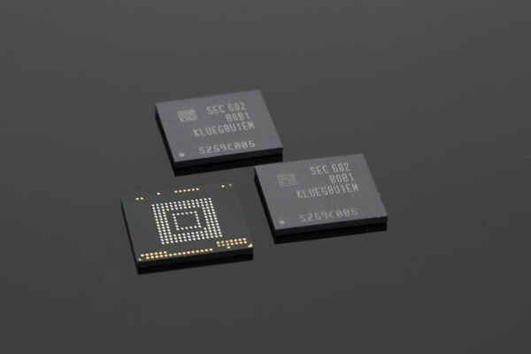 Samsung делает ставку на флэш-память
