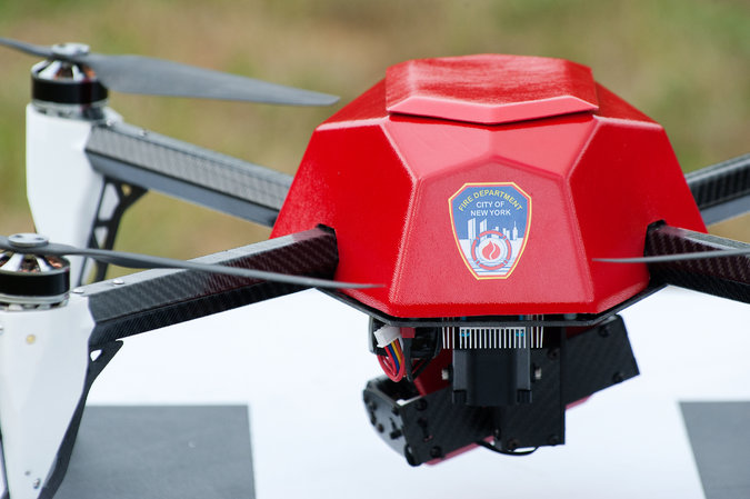 Беспилотные летательные аппараты помогут пожарным лучше оценивать обстановку
