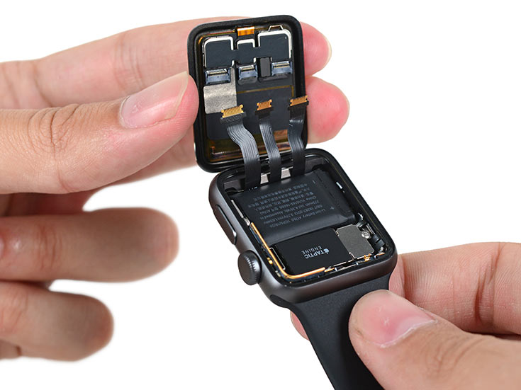 Специалисты iFixit разобрали умные часы Apple Watch 2
