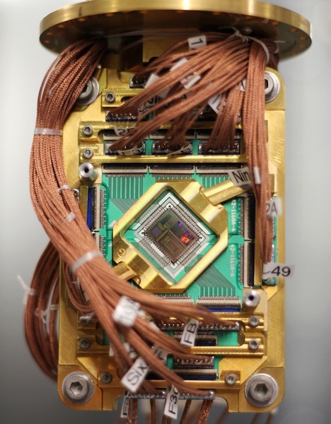 У D-Wave Systems готов новый квантовый компьютер