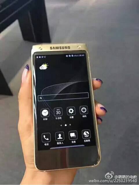 Опубликованы фотографии смартфона-раскладушки Samsung SM-W2017