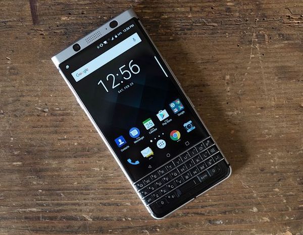 Смартфон BlackBerry KEYone выйдет в апреле по цене $549