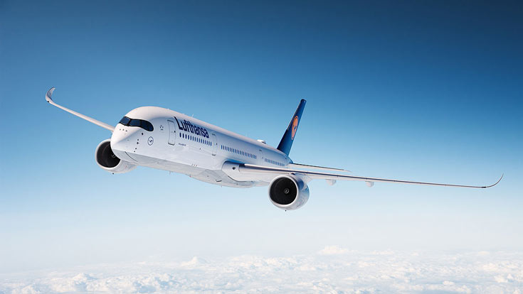 Информационно-развлекательная система самолета Lufthansa A350-900 включает персональные дисплеи большого размера