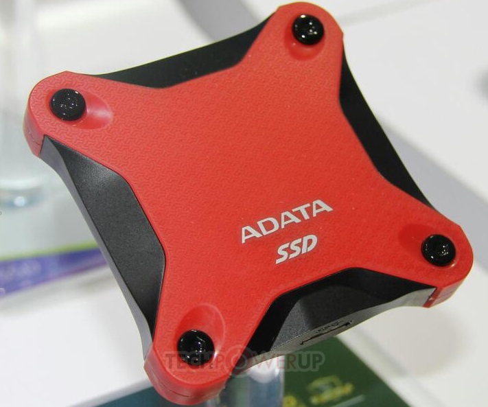 SSD Adata SD700X ориентирован на игроков