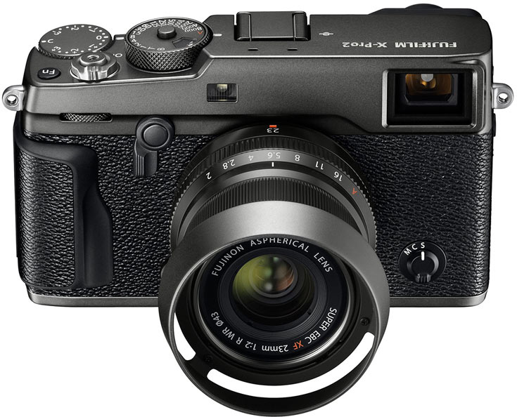 Камера будет продаваться в комплекте с объективом Fujinon XF23mm F2 R WR и блендой LH-XF35-2