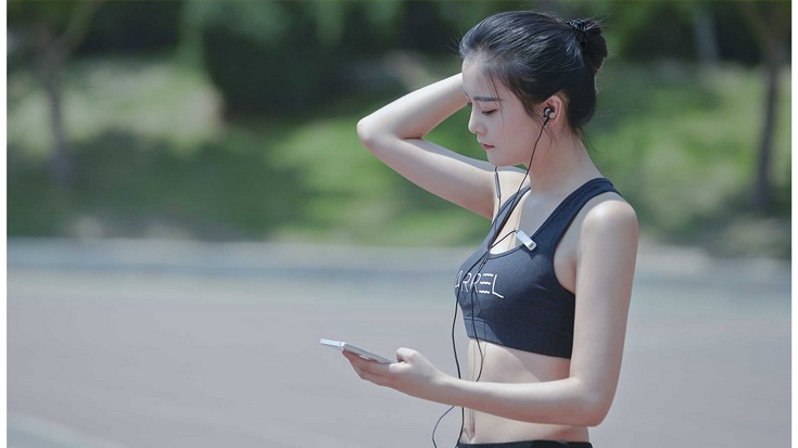 Xiaomi представила Bluetooth Audio Receiver