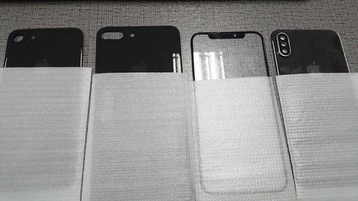Опубликованы фотографии передней и задней панелей смартфона iPhone 8