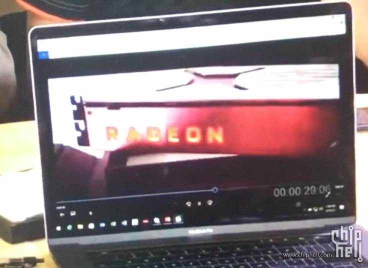 Для внешнего оформления 3D-карты AMD Radeon RX Vega выбрано сочетание белого и красного цветов
