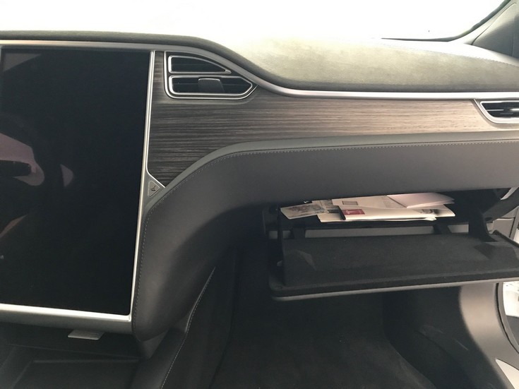 Tesla использует для своих авто ПК Nvidia Drive PX 2