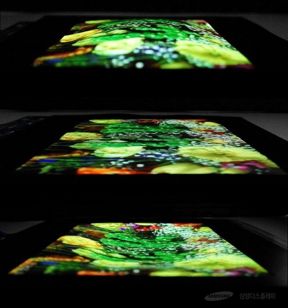 Samsung создала растягивающийся экран AMOLED