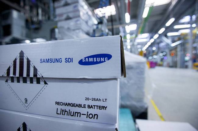Акции Samsung SDI выросли до годового максимума