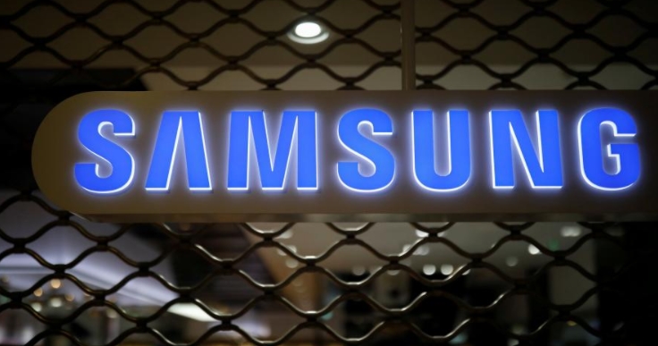 Акции Samsung Electronics упали в цене на 5%