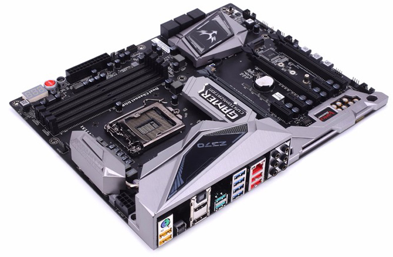 На плате Colorful iGame Z370 Vulcan X V20 есть три слота расширения PCIe 3.0 x16 и три PCIe 3.0 x1