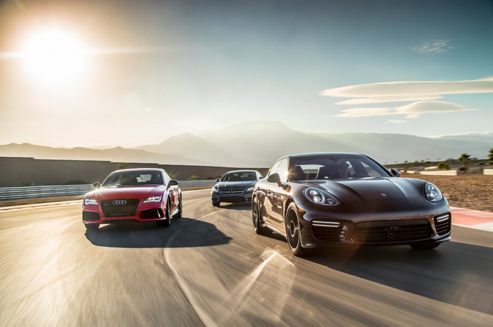 Porsche и Audi ведут разработку общей платформы для электромобилей