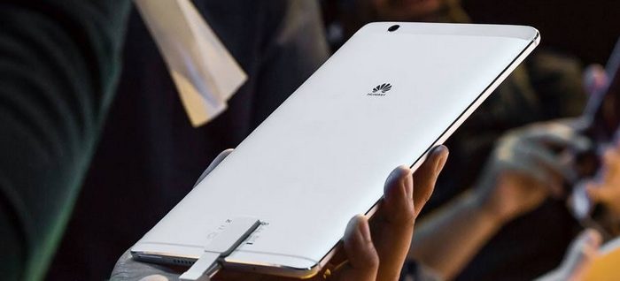 Опубликованы цены различных версий планшетов Huawei Mediapad M5 и M5 Pro 