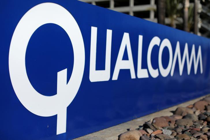 Переговорщики обсудят предложение Broadcom о покупке Qualcomm за 121 млрд долларов