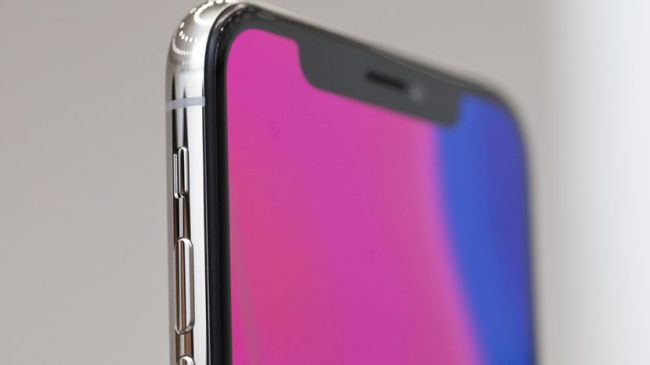 Apple может отказаться от выреза в экране iPhone уже в 2019 году