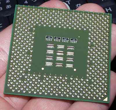 Фото дня: зеленый Athlon XP 1500+!