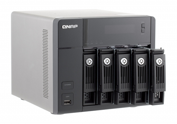 ������� ���������� QNAP TS-559 Pro+