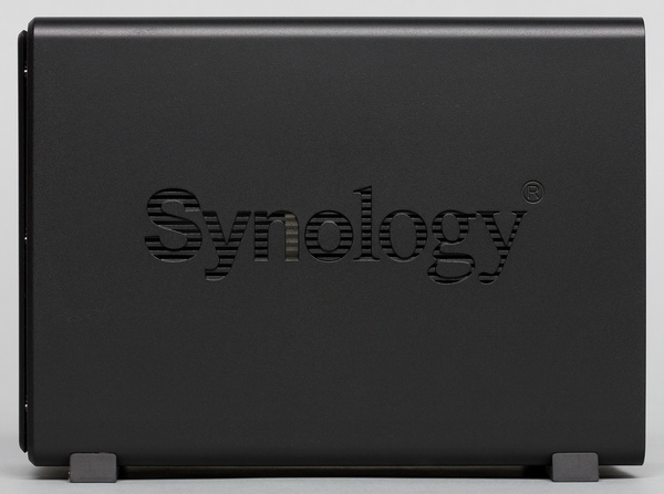 Внешний вид Synology NVR216